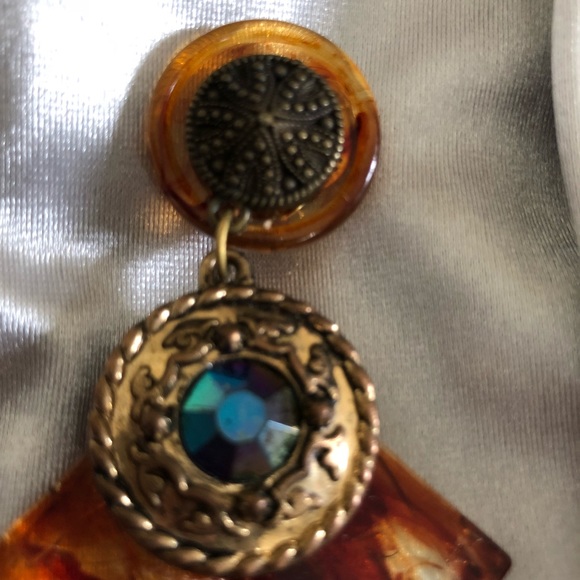 Long Clip on earrings - Picture 4 of 5